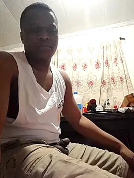 Moet Chandon online show from September 27, 2025, 1:34 am