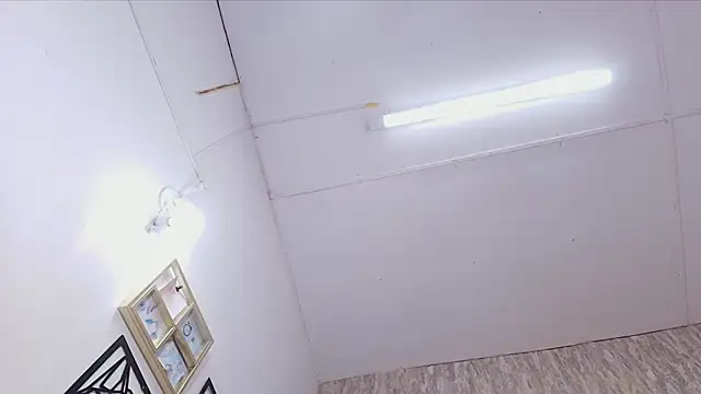 Snapshot of abbypratt chatting on October 1, 2025, 7:18 pm abbypratt online show from October 1, 2025, 7:18 pm