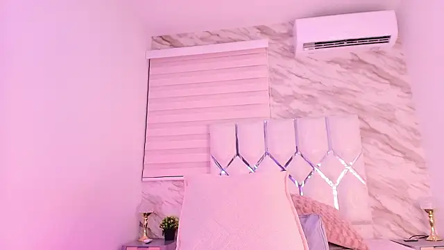 cataleya ebony  online show from March 1, 2026, 3:06 am