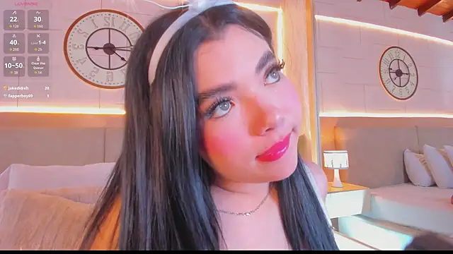 Snapshot of Meloddy_Rose chatting on February 22, 2026, 4:26 am Meloddy Rose online show from February 22, 2026, 4:26 am