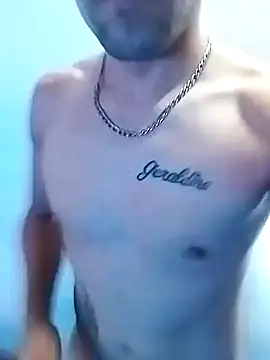 demianmont online show from February 9, 2026, 7:23 pm