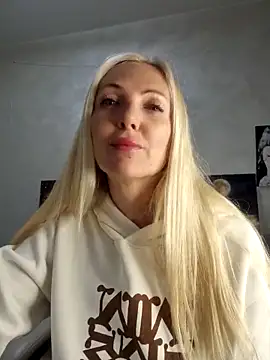 Monna online show from April 19, 2026, 3:13 pm