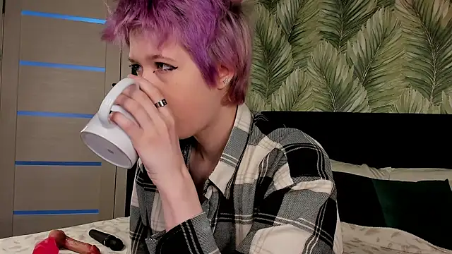 Snapshot of CarolineRichter chatting on November 13, 2025, 3:10 am CarolineRichter online show from November 13, 2025, 3:10 am