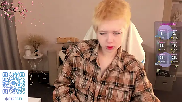 Snapshot of CarolineRichter chatting on September 30, 2025, 2:17 am CarolineRichter online show from September 30, 2025, 2:17 am