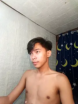 XxXBinatilyongPinoyXxX online show from November 4, 2025, 1:15 pm