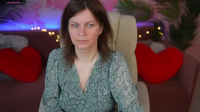 TinaMelt online show from May 23, 2026, 6:40 pm