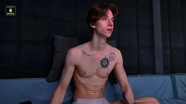 Snapshot of ares_pallini chatting on November 12, 2025, 4:38 am ares pallini online show from November 12, 2025, 4:38 am