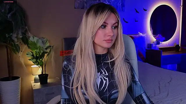 Snapshot of Ginger_Jessy_ chatting on October 29, 2025, 2:38 pm Ginger Jessy online show from October 29, 2025, 2:38 pm