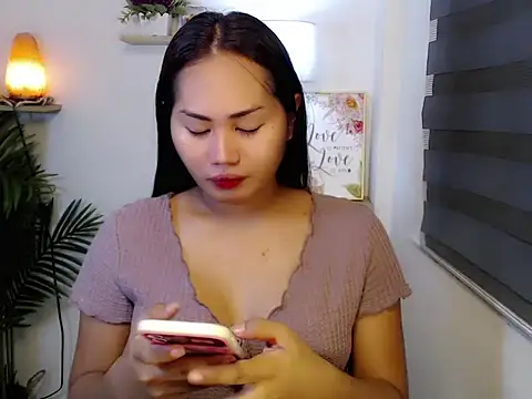 sluttyprincess0 online show from May 29, 2026, 10:49 pm
