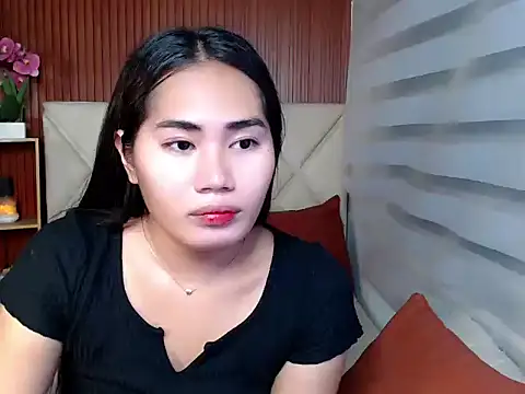 sluttyprincess0 online show from December 18, 2025, 11:19 pm