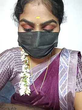 Snapshot of Tamil_Princess12 chatting on December 19, 2025, 5:48 pm Tamil Princess12 online show from December 19, 2025, 5:48 pm