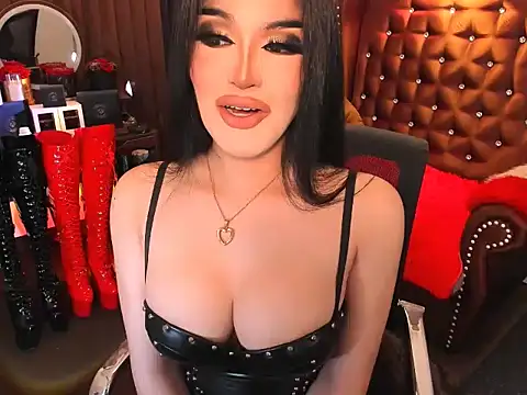 Snapshot of devongarcia chatting on November 2, 2025, 11:32 pm devongarcia online show from November 2, 2025, 11:32 pm