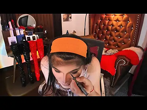 Snapshot of devongarcia chatting on November 4, 2025, 2:15 am devongarcia online show from November 4, 2025, 2:15 am