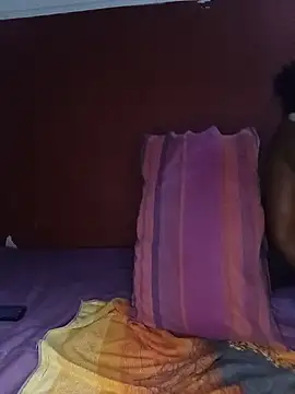 Kinkydarkie online show from May 18, 2026, 8:08 am