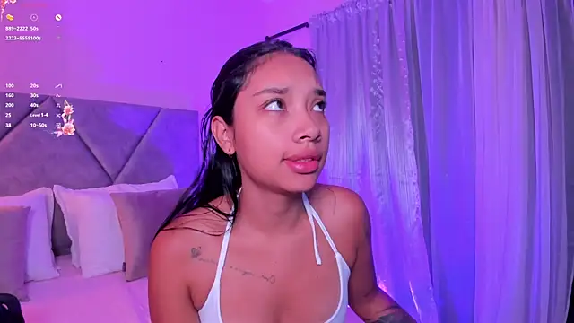 Snapshot of MissPocahontass chatting on September 9, 2025, 11:19 am MissPocahontass online show from September 9, 2025, 11:19 am