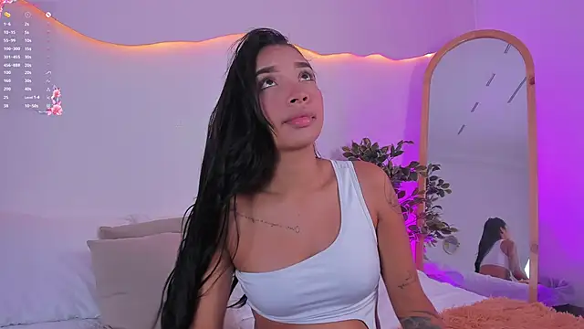 Snapshot of MissPocahontass chatting on November 12, 2025, 11:58 am MissPocahontass online show from November 12, 2025, 11:58 am