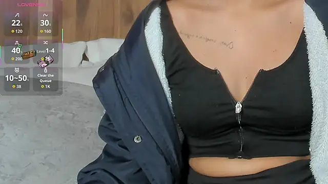 Snapshot of MissPocahontass chatting on November 14, 2025, 12:20 pm MissPocahontass online show from November 14, 2025, 12:20 pm