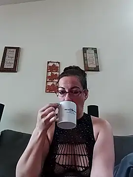 candygurl666 online show from September 10, 2025, 3:22 pm