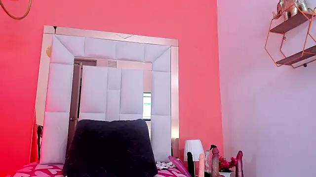 Snapshot of Horny_ebonys chatting on November 5, 2025, 8:01 pm Horny ebonys online show from November 5, 2025, 8:01 pm