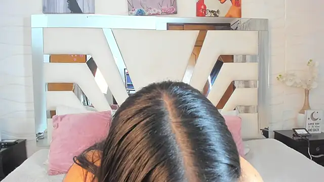 RileyDolly online show from September 27, 2025, 3:56 am