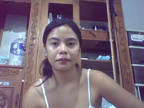 Snapshot of sweet_heaven00 chatting on February 14, 2026, 2:34 am sweet heaven00 online show from February 14, 2026, 2:34 am