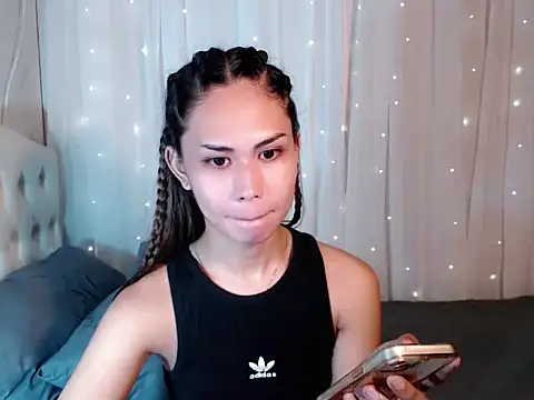 Snapshot of Iyotakody chatting on October 31, 2025, 7:54 pm Iyotakody online show from October 31, 2025, 7:54 pm