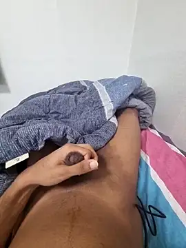 yesh x online show from October 7, 2025, 1:39 am