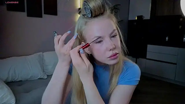 Snapshot of emilyshepar_d chatting on June 26, 2026, 1:55 am emilyshepar d online show from June 26, 2026, 1:55 am