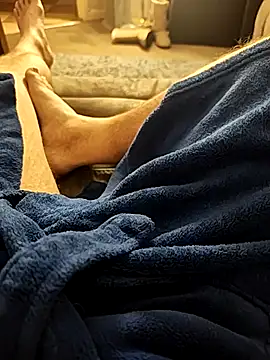 hubbyfun19 online show from February 7, 2026, 5:48 am