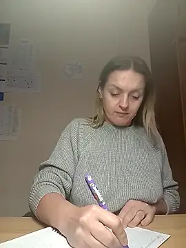 Snapshot of Ami_Foxy chatting on November 19, 2025, 9:53 am Ami Foxy online show from November 19, 2025, 9:53 am