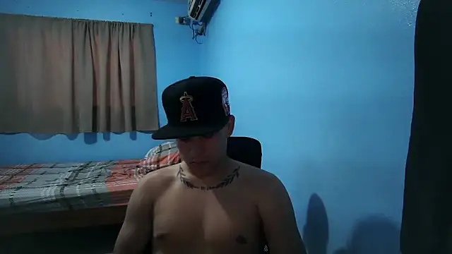 Jaket lovers online show from December 4, 2025, 8:08 pm