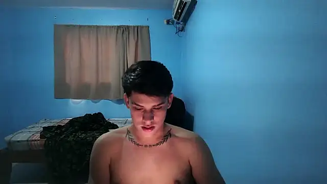 Jaket lovers online show from October 6, 2025, 6:08 pm