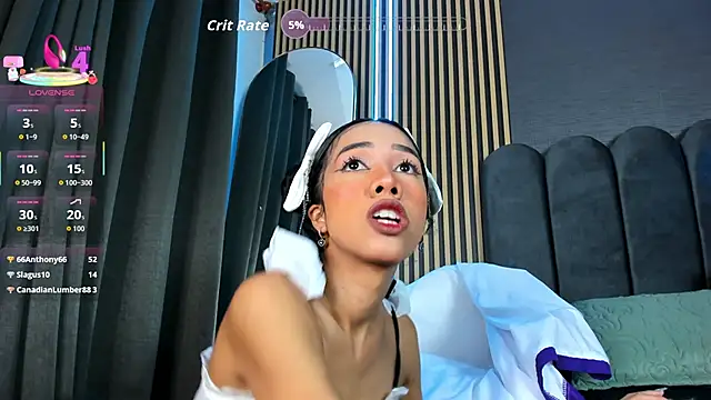 Snapshot of Gina_77 chatting on December 13, 2025, 8:04 pm Gina 77 online show from December 13, 2025, 8:04 pm