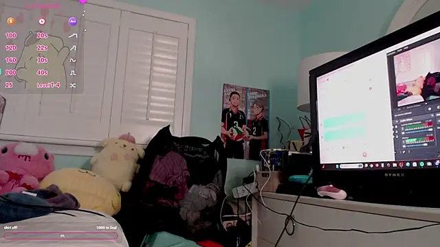 starsaturn online show from September 12, 2025, 2:55 am