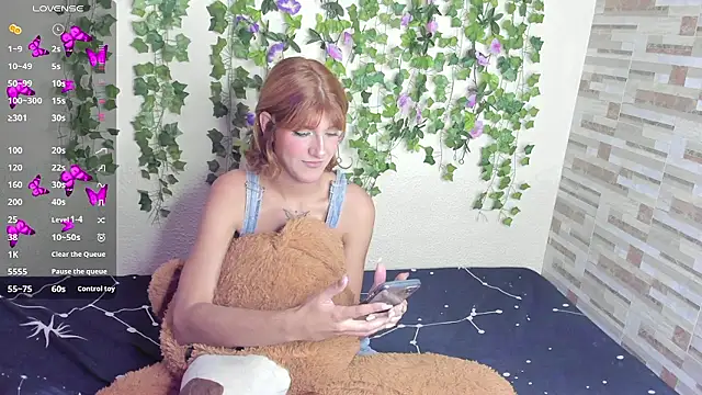 Snapshot of Amy_Moonlight chatting on January 16, 2026, 11:20 pm Amy Moonlight online show from January 16, 2026, 11:20 pm