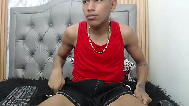 Rory castro online show from November 8, 2025, 7:06 pm