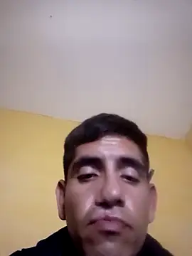 Snapshot of CiudadMX25 chatting on December 16, 2025, 9:35 am CiudadMX25 online show from December 16, 2025, 9:35 am