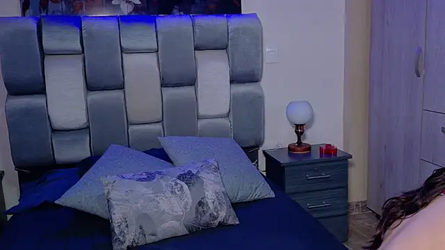 Snapshot of saramikaelson chatting on October 11, 2025, 7:48 pm saramikaelson online show from October 11, 2025, 7:48 pm