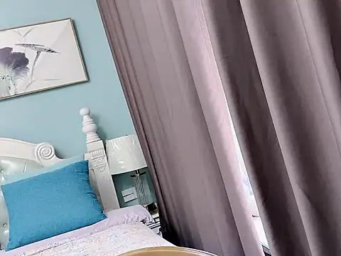 sarah111 online show from December 4, 2025, 3:16 am