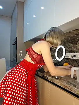 Snapshot of ThalinaFlame chatting on February 6, 2026, 8:49 pm ThalinaFlame online show from February 6, 2026, 8:49 pm