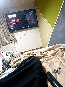 Snapshot of Georgerazvan1989 chatting on November 6, 2025, 1:04 pm Georgerazvan1989 online show from November 6, 2025, 1:04 pm