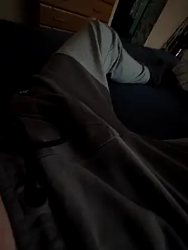 G-boy40 online show from November 11, 2025, 1:50 pm