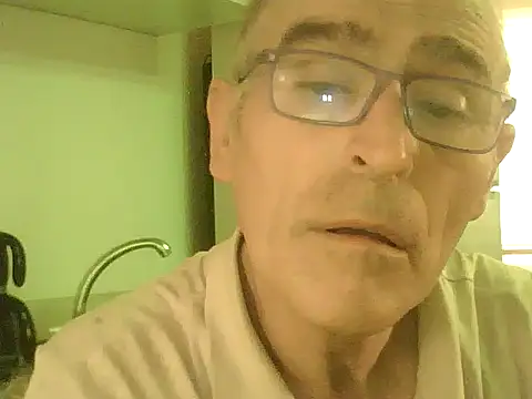 isogok22 online show from May 31, 2026, 5:19 pm