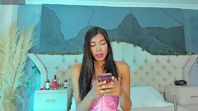 Snapshot of AmbarFoxx_ chatting on January 7, 2026, 5:01 am AmbarFoxx online show from January 7, 2026, 5:01 am