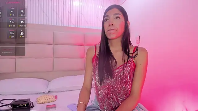 Snapshot of AmbarFoxx_ chatting on February 14, 2026, 9:37 pm AmbarFoxx online show from February 14, 2026, 9:37 pm