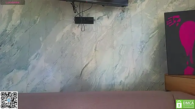 miss bubbles  online show from June 3, 2026, 1:06 am