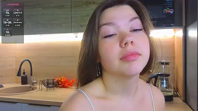 miss bubbles  online show from October 29, 2025, 1:15 am