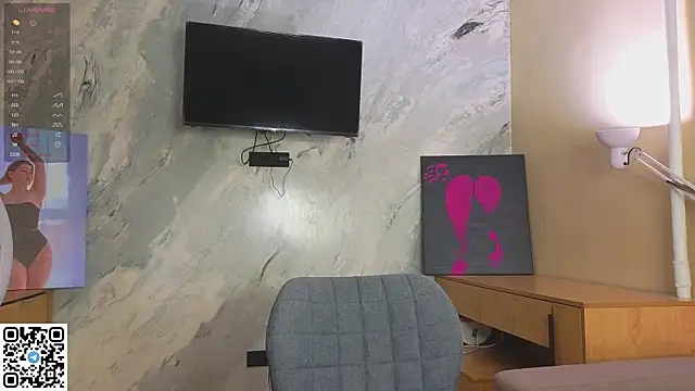 miss bubbles  online show from November 26, 2025, 12:32 am