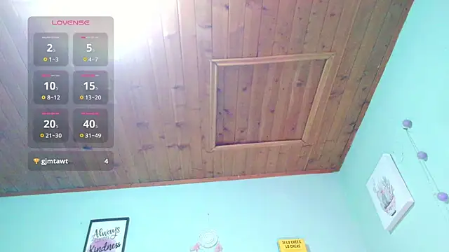 Snapshot of angelic_coral chatting on June 11, 2026, 12:32 am angelic coral online show from June 11, 2026, 12:32 am