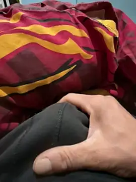 adiluci1 online show from March 21, 2026, 7:29 pm